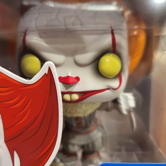 It Chapter Two Pennywise with Blade Walmart Exclusive Funko Pop - Picture 7 of 10